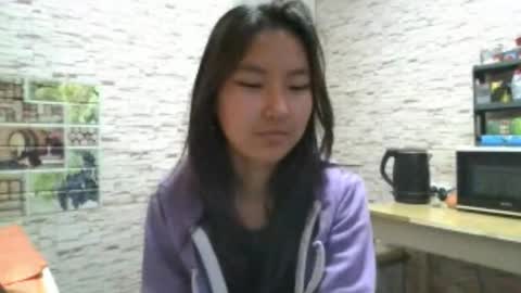 Amelia online show from November 12, 11:45 am