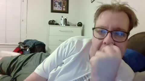 Gary online show from June 28, 3:02 am