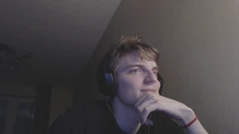 gasturfahe online show from December 18, 12:32 am