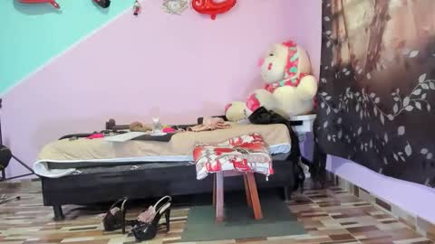 Diana online show from October 17, 2:43 pm