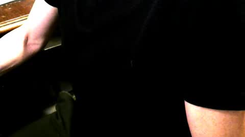 Snapshot of gay_slave_on_cam chatting on October 19, 7:51 pm gay slave on cam online show from October 19, 7:51 pm