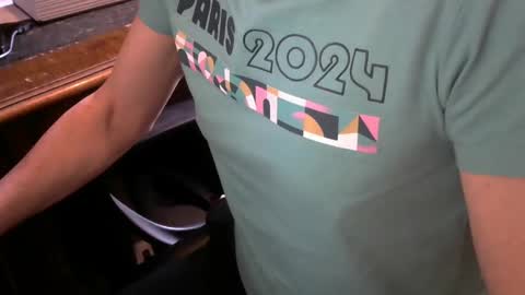 Snapshot of gay_slave_on_cam chatting on February 14, 10:38 am gay slave on cam online show from February 14, 10:38 am