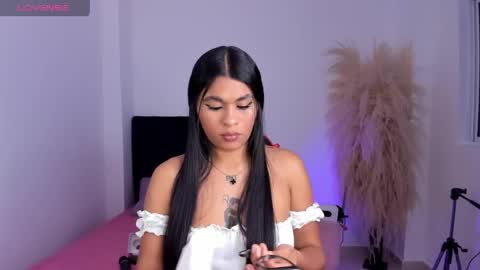          online show from April 28, 8:13 pm