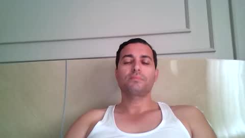 genteldevil online show from December 18, 11:16 am