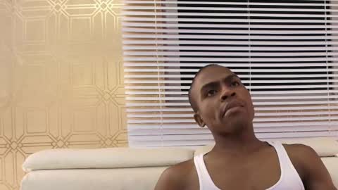 G E O R G E online show from October 18, 5:55 am