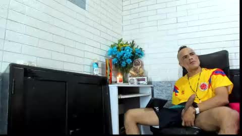 georgepervertscock online show from June 27, 7:31 pm