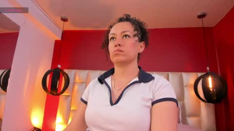 Georgina  online show from April 27, 11:30 am