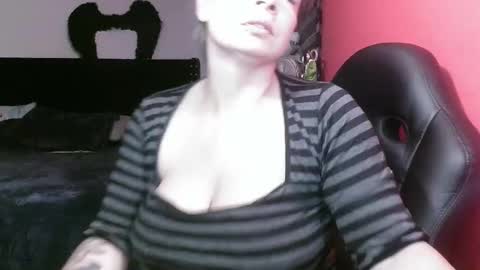 Georgina  online show from November 12, 5:32 am