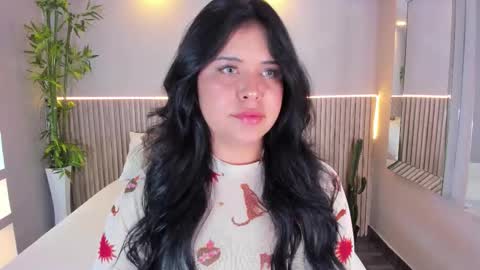 GeorginaReyes  online show from December 19, 10:38 pm