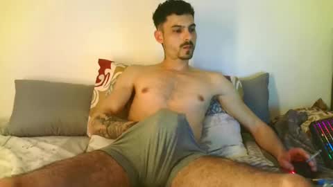 HeteroGermanbigdic77 online show from April 15, 8:42 pm