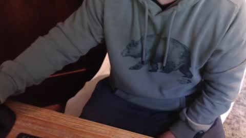 gethoggy online show from December 1, 7:49 pm