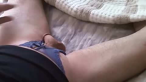 Snapshot of getmehard4213 chatting on October 8, 4:35 pm Luscious online show from October 8, 4:35 pm