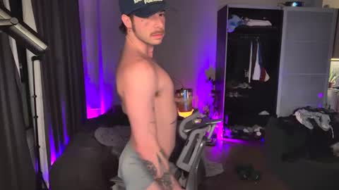 getoffwithtrent online show from September 30, 7:52 am