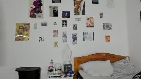 Ghost Bussy online show from June 7, 2:17 am