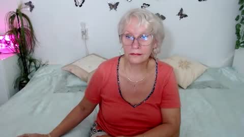 Ghertrudequeen online show from September 13, 3:42 am