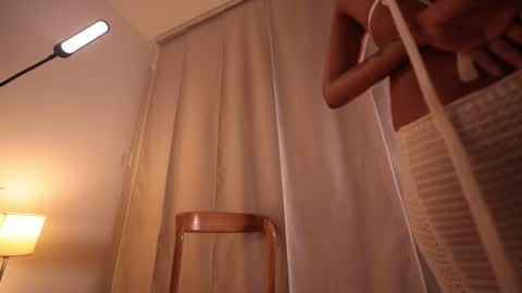 Leo online show from November 3, 11:39 pm