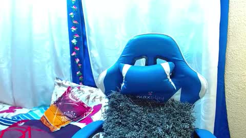 Gia  online show from February 24, 6:55 pm