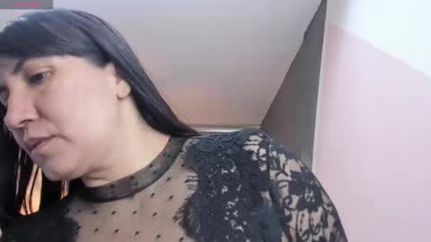 Snapshot of giafox_ chatting on October 15, 1:45 pm G I A FOX online show from October 15, 1:45 pm