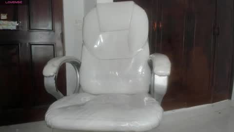 Giamacaray online show from March 2, 3:11 am