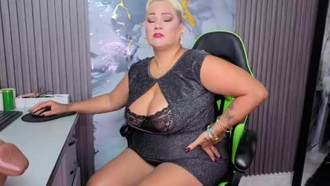   online show from April 16, 12:38 pm