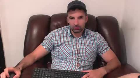 Gianni online show from August 2, 7:04 pm
