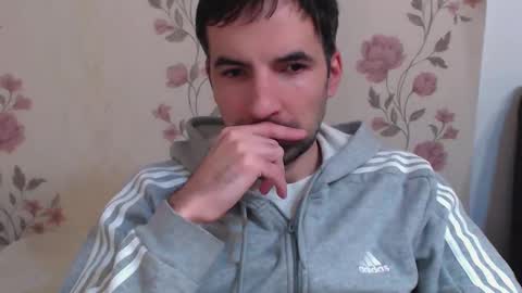 Gianni online show from February 12, 7:06 pm