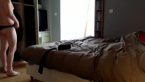 Horny Sissy online show from April 5, 4:37 pm