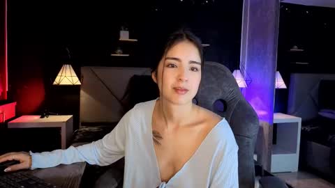 Gia online show from October 30, 1:44 pm