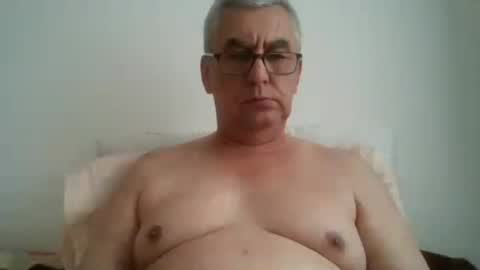 gigi1970 online show from July 15, 8:41 am