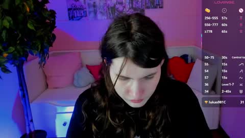 gigi_myav online show from May 22, 3:41 pm