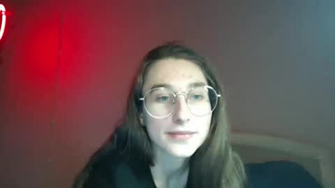 Gigi online show from November 9, 7:38 pm