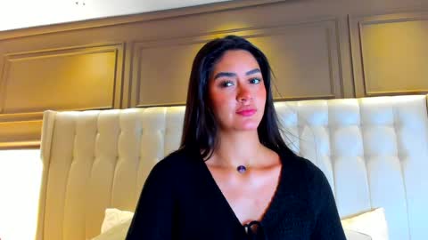 gigi wilden online show from April 13, 11:36 am