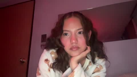 Gigi3 online show from June 14, 6:48 am