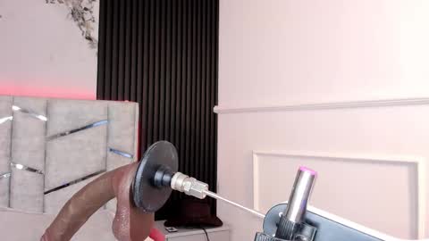 Gigi Doll online show from November 4, 11:22 am