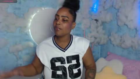 gigimle online show from April 20, 3:26 pm