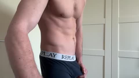 gigolo amsterdam023 online show from April 15, 9:23 am