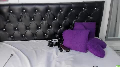 pamela online show from October 25, 3:29 am