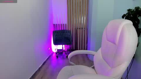 Ginebra online show from February 5, 6:37 pm