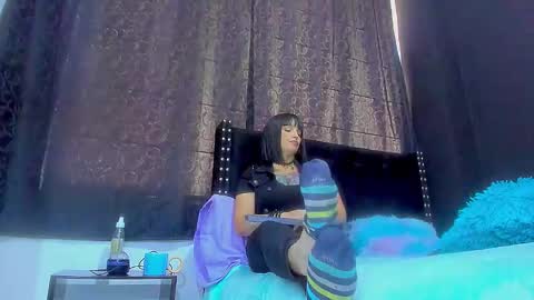 Miss online show from October 26, 7:46 pm