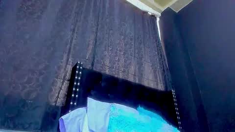 Snapshot of ginger_amarett chatting on October 12, 9:27 pm Miss online show from October 12, 9:27 pm