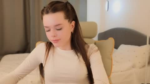 Ginny online show from May 25, 7:42 pm