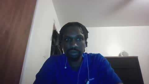 gino_crazy87 online show from January 19, 5:48 am
