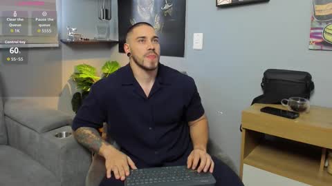 Giorgio leone online show from October 19, 7:40 pm