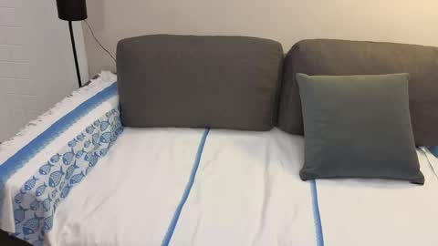 Girlfriend online show from April 14, 4:21 pm