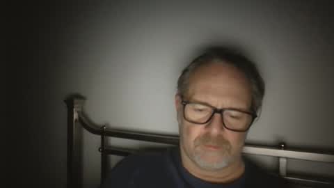 girlsandbikes online show from January 22, 12:38 am