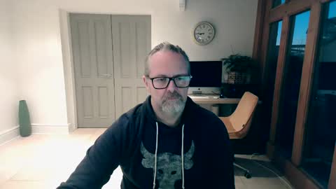 girlsandbikes online show from January 10, 4:41 pm