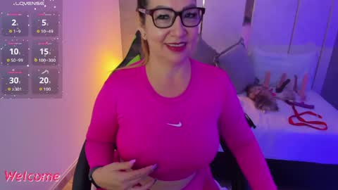 Gisella online show from June 5, 12:54 pm