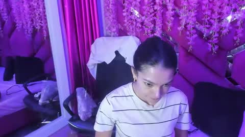 gisell_squirt online show from October 9, 11:59 am