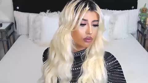 Giselle online show from March 28, 1:56 pm