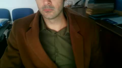 giuseppevai1 online show from November 27, 11:07 am